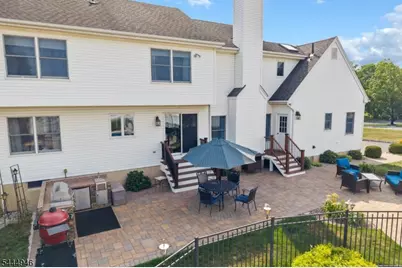 13 Matrick Ct, Hillsborough Township, NJ 08844 - Photo 4