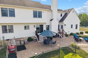 13 Matrick Ct, Hillsborough Township, NJ 08844 - Photo 4