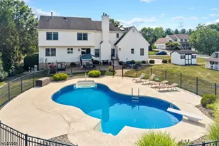 13 Matrick Ct, Hillsborough Township, NJ 08844 - Photo 2