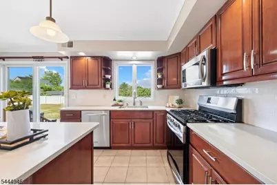 13 Matrick Ct, Hillsborough Township, NJ 08844 - Photo 12
