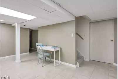 9 Midway Dr, Livingston, NJ 07039 - Photo 20