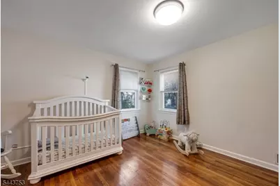 9 Midway Dr, Livingston, NJ 07039 - Photo 16