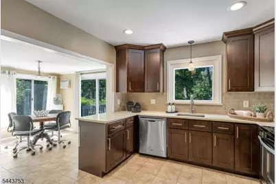 9 Midway Dr, Livingston, NJ 07039 - Photo 12