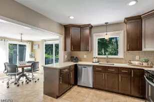 9 Midway Dr, Livingston, NJ 07039 - Photo 12