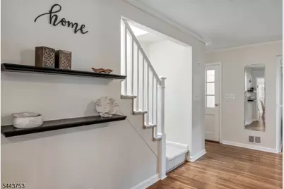 9 Midway Dr, Livingston, NJ 07039 - Photo 2