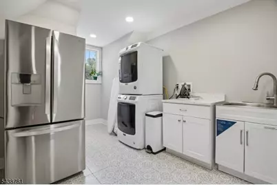 60 Nottingham Dr, Watchung, NJ 07069 - Photo 34