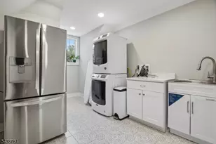 60 Nottingham Dr, Watchung, NJ 07069 - Photo 34