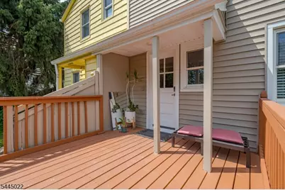 39 Amboy Ave, Metuchen, NJ 08840 - Photo 16