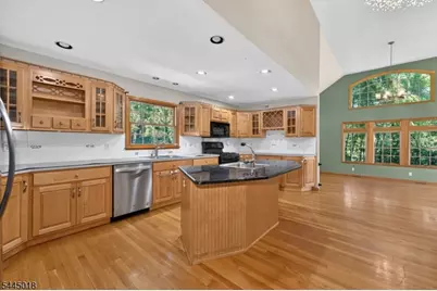 23 Blueberry Hl, Glen Gardner, NJ 08826 - Photo 14