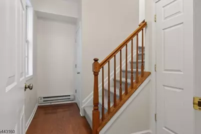 506 Donato Cir, Scotch Plains Township, NJ 07076 - Photo 2
