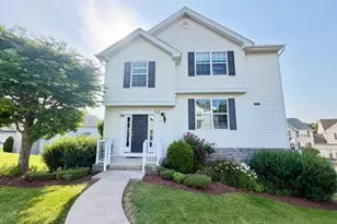 162 Sowers Dr, Mount Olive, NJ 07840 - Photo 1