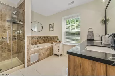 25 Forsgate Ter, Clinton Township, NJ 08801 - Photo 10