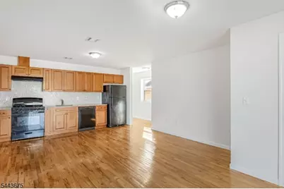 326 Magnolia Ave, Elizabeth, NJ 07206 - Photo 4