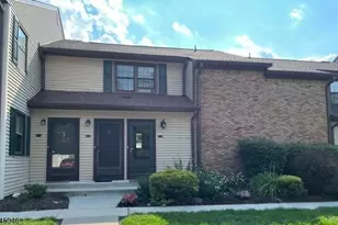 70-10 Prospect St, Metuchen, NJ 08840 - Photo 2