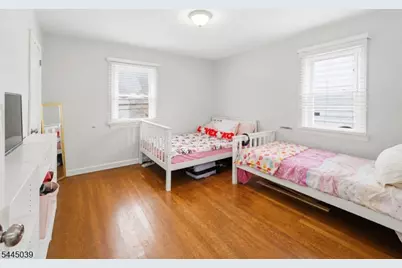 247 N 16th St, Bloomfield, NJ 07003 - Photo 4