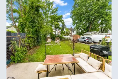 247 N 16th St, Bloomfield, NJ 07003 - Photo 8