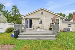 135 Rosewood Terrace, Linden, NJ 07036 - Photo 16