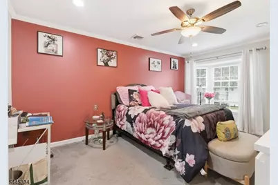 135 Rosewood Ter, Linden, NJ 07036 - Photo 8