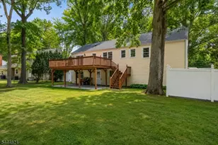 69 Jones Dr, New Providence, NJ 07974 - Photo 4