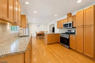 69 Jones Dr, New Providence, NJ 07974 - Photo 6