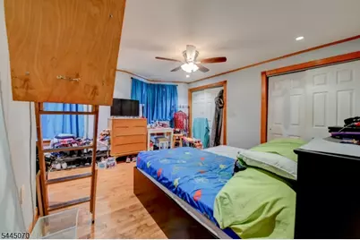 136 Sylvan Ave, Newark, NJ 07104 - Photo 12