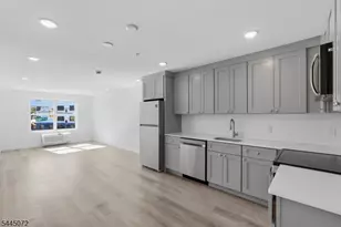 566 Springfield Ave, Newark, NJ 07103 - Photo 2