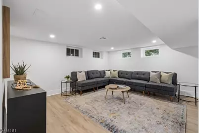 98 Midland Blvd, Maplewood, NJ 07040 - Photo 36