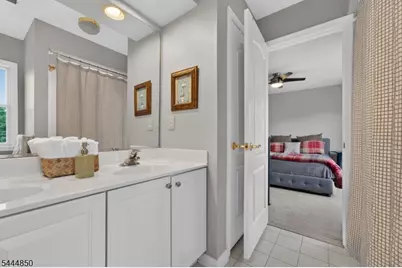 4 Riverview Ct, Raritan Township, NJ 08551 - Photo 32