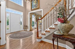 4 Riverview Ct, Raritan Township, NJ 08551 - Photo 2