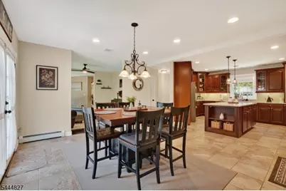 43 Chestnut St, Livingston, NJ 07039 - Photo 12