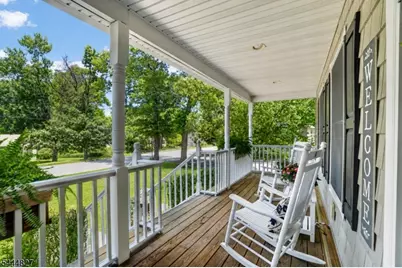 43 Chestnut St, Livingston, NJ 07039 - Photo 4