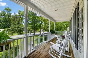 43 Chestnut St, Livingston, NJ 07039 - Photo 4