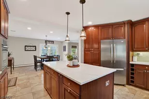 43 Chestnut St, Livingston, NJ 07039 - Photo 10