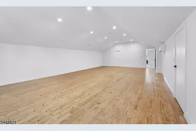 125 Main Street, Hampton Boro, NJ 08827 - Photo 32