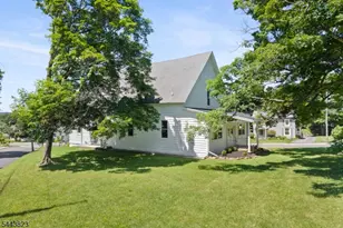 125 Main St, Hampton Boro, NJ 08827 - Photo 30