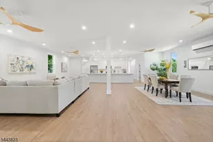 125 Main St, Hampton Boro, NJ 08827 - Photo 2