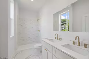 125 Main St, Hampton Boro, NJ 08827 - Photo 16