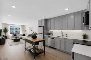 566 Springfield Ave, Newark, NJ 07103 - Photo 2
