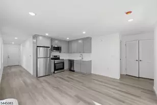 566 Springfield Ave, Newark, NJ 07103 - Photo 6