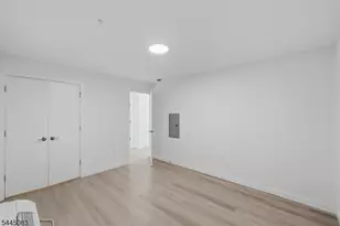 566 Springfield Ave, Newark, NJ 07103 - Photo 4
