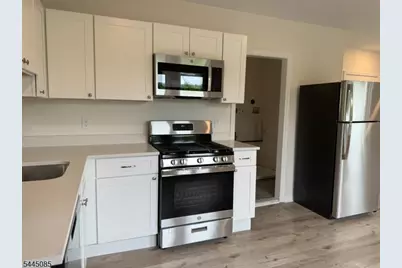 3-5 Alden Street #5, West Orange Township, NJ 07052 - Photo 2