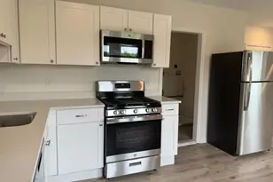 35 Alden St, West Orange Township, NJ 07052 - Photo 2
