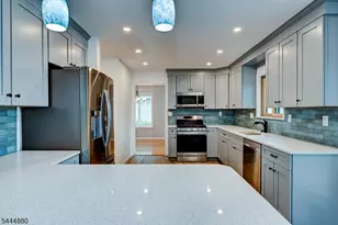 5 Stonebridge Ct, Denville, NJ 07834 - Photo 24