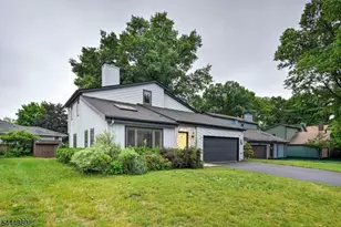 5 Stonebridge Ct, Denville, NJ 07834 - Photo 4