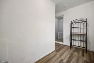 222 Astor St, Newark, NJ 07114 - Photo 14