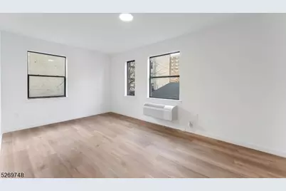 25 Freeway Dr #506, East Orange, NJ 07018 - Photo 14