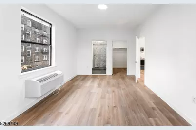 25 Freeway Dr #502, East Orange, NJ 07018 - Photo 12