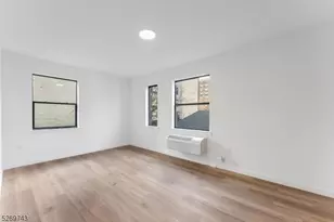 25 Freeway Dr, East Orange, NJ 07018 - Photo 14