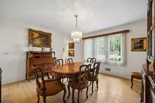 12 Arbor Ct, Livingston, NJ 07039 - Photo 8