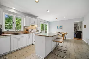 12 Arbor Ct, Livingston, NJ 07039 - Photo 12